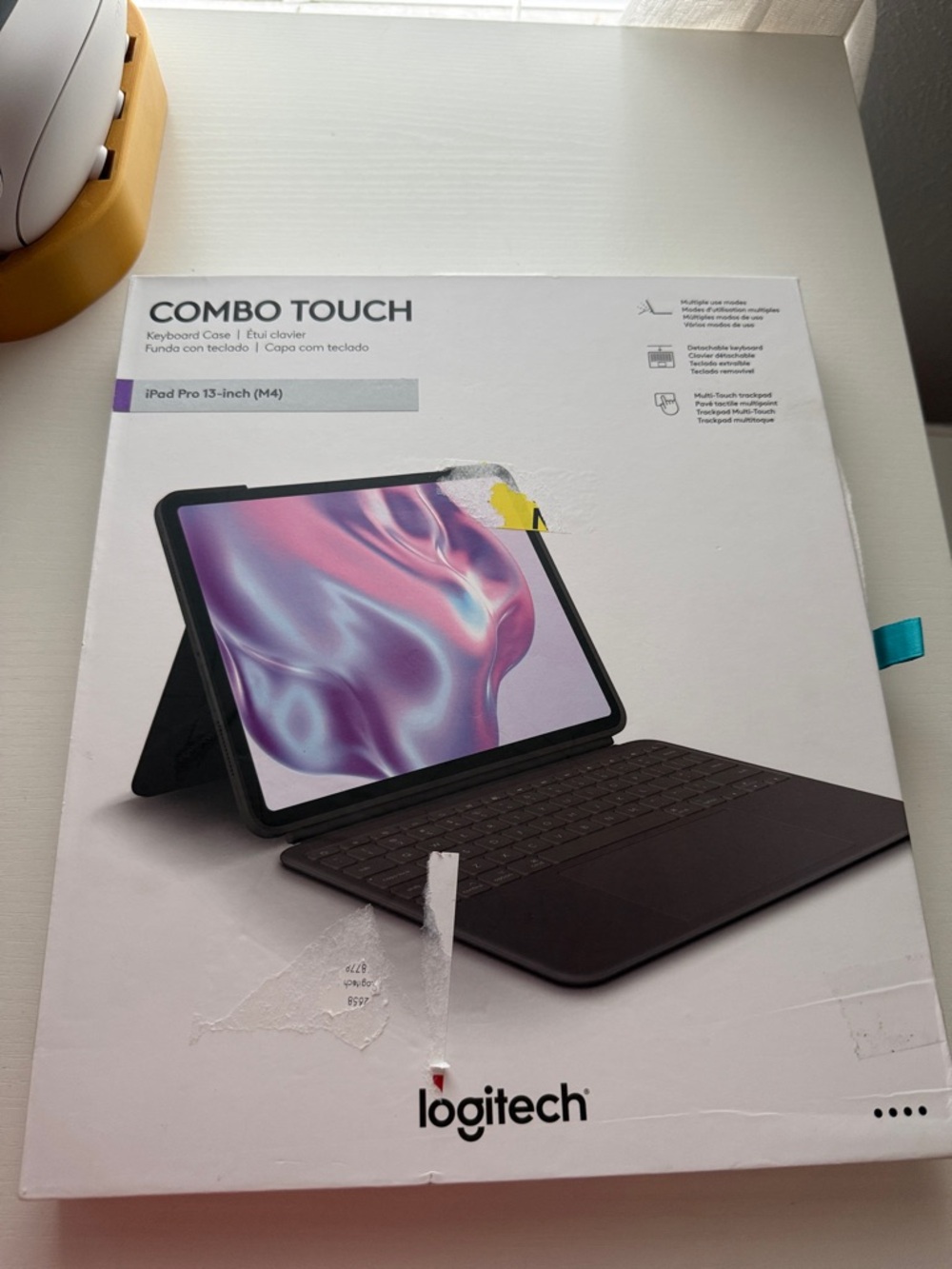 New Logitech combo touch keyboard case IPad Pro 13 inch (M4)